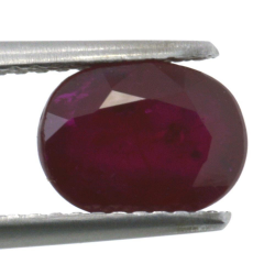 2,26ct Ruby Oval Cut