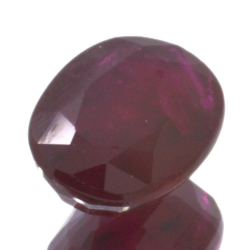 2,26ct Ruby Oval Cut