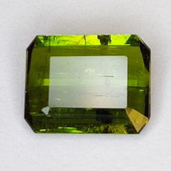 1.42ct Tormalina Vedelite taglio smeraldo 8.0x6.3mm