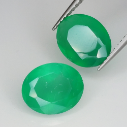 Green agate oval cut 10x8mm 1pz