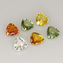 Zafiro de Songea multicolor talla trillion 3.4-3.8mm 1ct