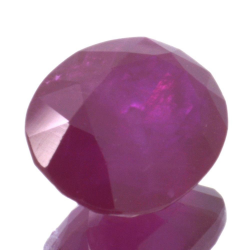 3,50ct Ruby Oval Cut