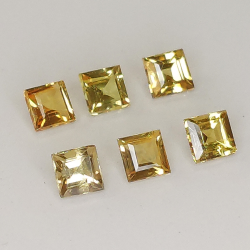 Zaffiro giallo taglio princess 2,1-2,7 mm 1 ct