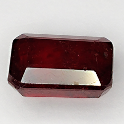 4.30ct Ruby emerald cut 9.7x7.1mm