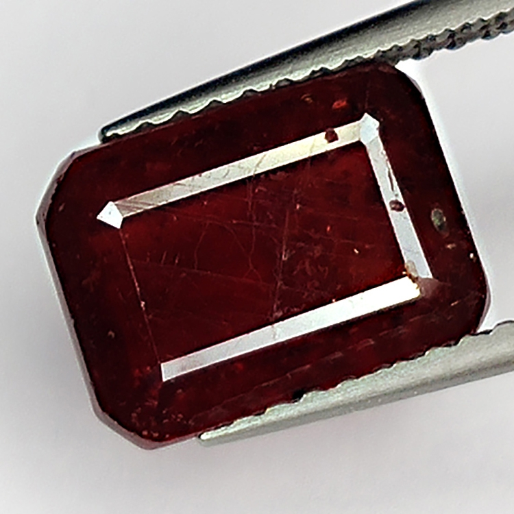 4.30ct Ruby emerald cut 9.7x7.1mm