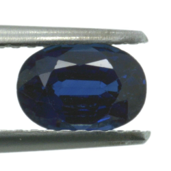 Saphir bleu 1,10 ct taille ovale 7,06x5,09 mm