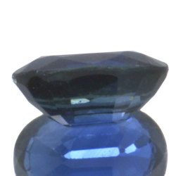 Saphir bleu 1,10 ct taille ovale 7,06x5,09 mm