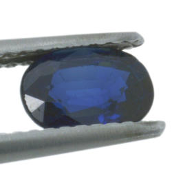 1,14 ct blauer Saphir im Ovalschliff 7,13 x 4,98 mm