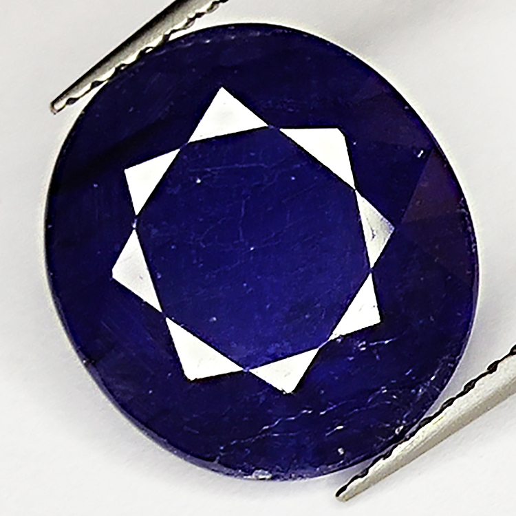 8.46ct Saphir Bleu coupe ovale 13.0x11.8mm