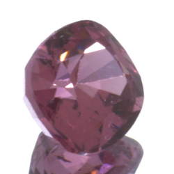 Saphir rose 1,15 ct taille ovale 6,00x5,36 mm