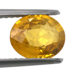 1,73 ct gelber Saphir im Ovalschliff, 8,39 x 6,96 mm