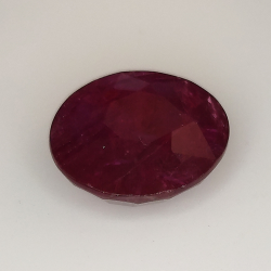 9.50ct Rubis coupe ovale 14.3x12.4mm