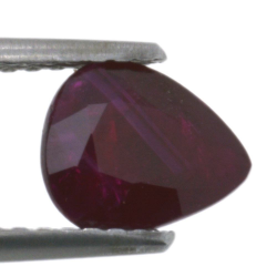 1,39ct Ruby Pear Cut