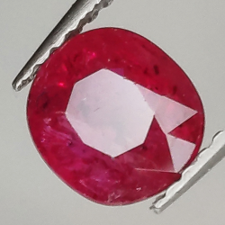 1.80ct Ruby oval cut 6.7x6.1mm