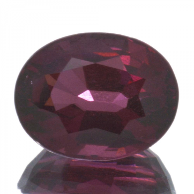 2,79ct.Rhodolite Garnet Oval Cut