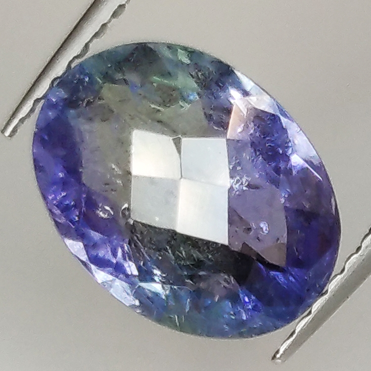 2.97ct Tanzanite coupe ovale 10.5x8.0mm