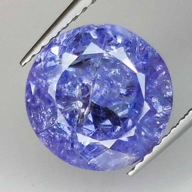 4.60ct Tanzanite round cut 10.1x10.0mm