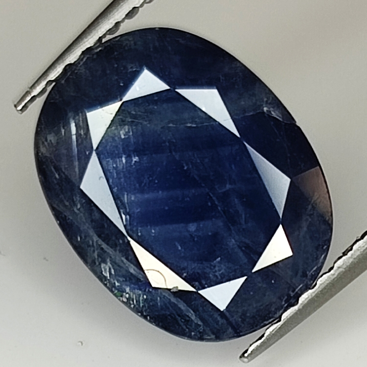 4.22ct Blauer Saphir Ovalschliff 11.5x8.9mm