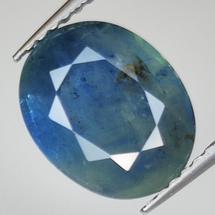 4.02ct Zaffiro blu taglio ovale 10.3x8.3mm