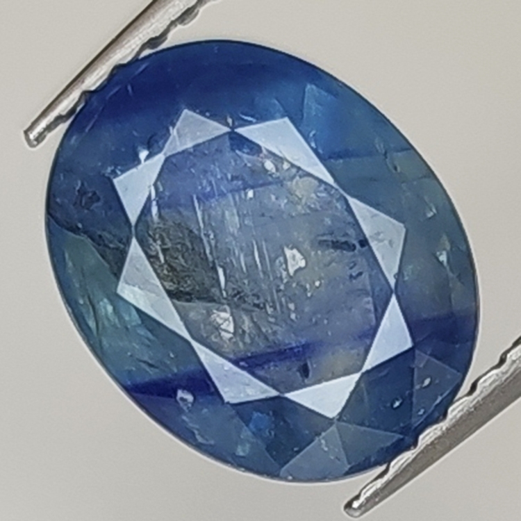 3.27ct Blauer Saphir Ovalschliff 9.9x8.0mm