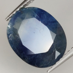 4.09ct Zafiro Azul efecto seda talla oval 10.8x8.7mm