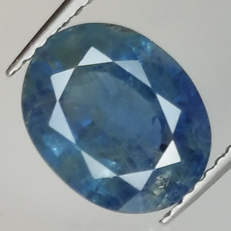 3.79ct Blauer Saphir Ovalschliff 10.5x8.4mm