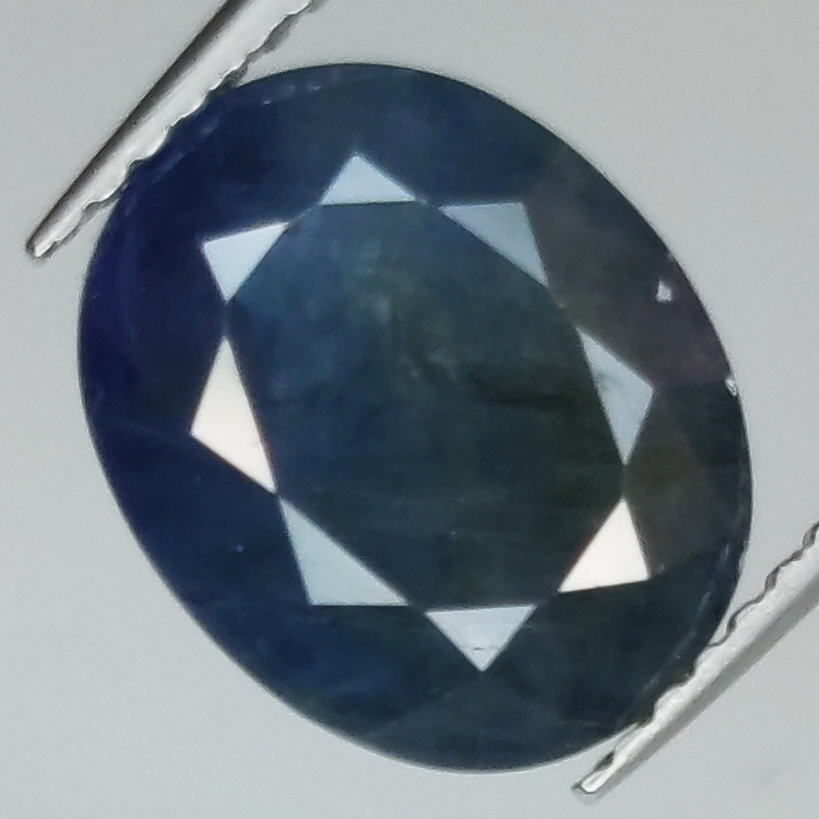 4.56ct Blauer Saphir Ovalschliff 10.9x8.9mm