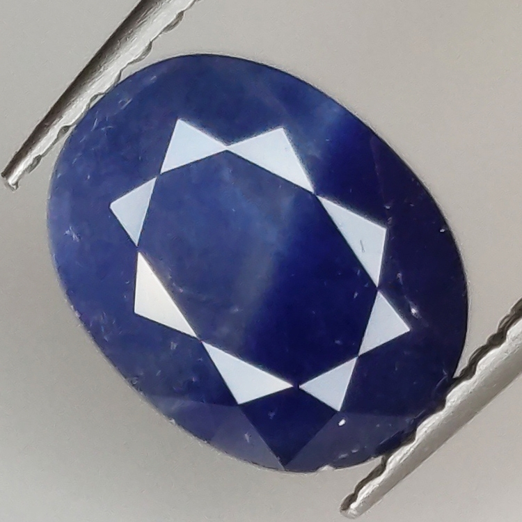 1.96ct Blauer Saphir Ovalschliff 8.9x6.8mm