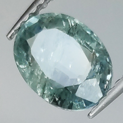 1.73ct Saphir Bleu coupe ovale 8.0x6.0mm