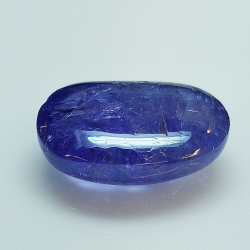 14.05ct Tansanite cabochon ovale 17.8x12.2mm