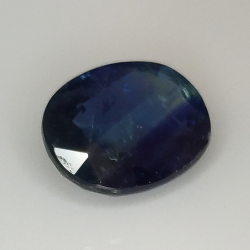 4.74ct Blauer Saphir Ovalschliff 11.2x8.7mm