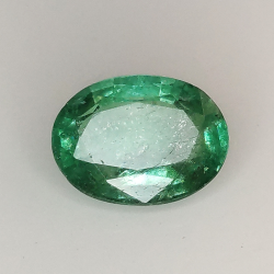 1.20ct Emeraude coupe ovale 8.1x6.1mm