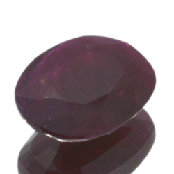 2,24ct. Ruby Oval Cut