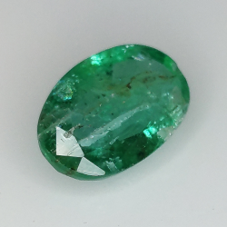 2.34ct Esmeralda talla oval 11.2x7.3mm