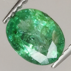 1.06ct Emerald oval cut 7.1x5.5mm