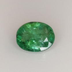 1.06ct Smaragd Ovalschliff 7.1x5.5mm