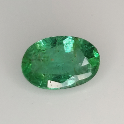 1.28ct Emeraude coupe ovale 8.7x6.0mm