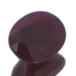 3,60ct. Ruby Oval Cut