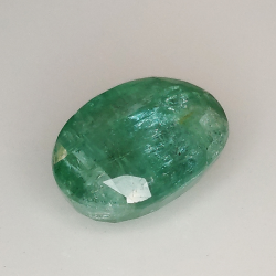 2.95ct Esmeralda talla oval 10.5x7.5mm