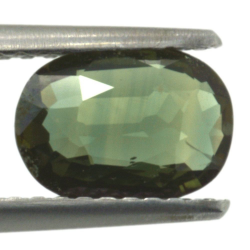 1,05ct. Green Sapphire Oval Cut