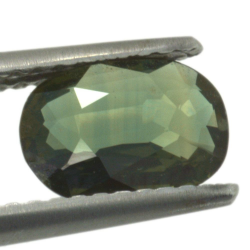 1,05ct. Green Sapphire Oval Cut