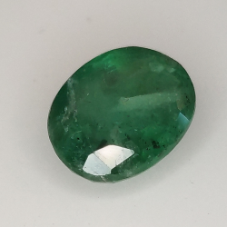 2.33ct Esmeralda talla oval 9.6x7.2mm