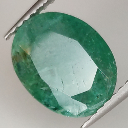 2.38ct Esmeralda talla oval 10.2x8.0mm