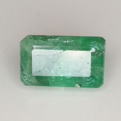 3.06ct Émeraude coupe émeraude 9.9x6.1mm