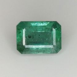 1.76ct Smaragd Smaragdschliff 8.1x5.9mm