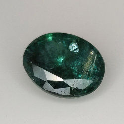 2.49ct Esmeralda talla oval 9.6x7.8mm