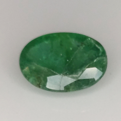 1.78ct Esmeralda talla oval 9.6x7.0mm