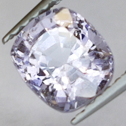 1.48ct Violet Spinel cushion cut 6x6mm