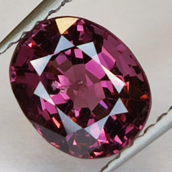 1.52ct Pink Spinel oval cut 8x6mm