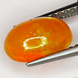 0.91ct Opale Nobile Etiope ovale cabochon 8.8x6.0mm